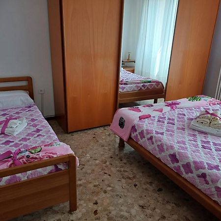 La Casa Degli Angeli Apartment Чоджия Екстериор снимка